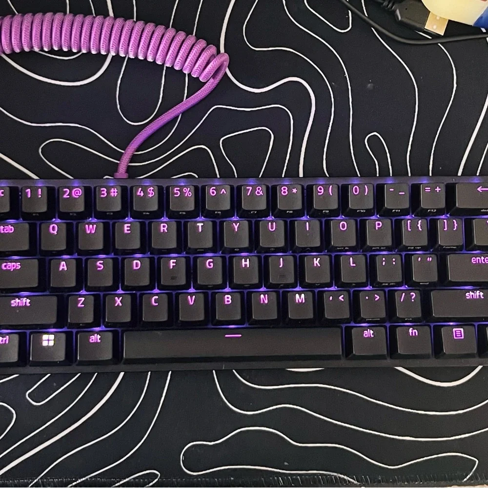 Razer Huntsman mini 60% black with purple switches